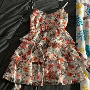 Sunday/Wedding Dress! Perfect for summer weddings and/or church services😃